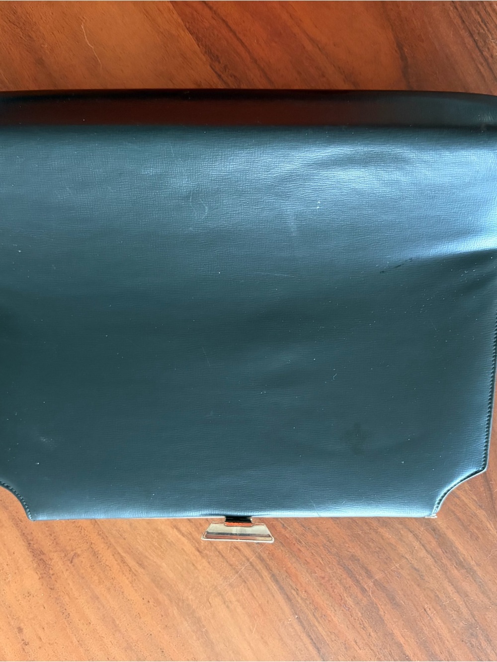 Vintage Classic Black Leather Clutch in faux leather with snap closure